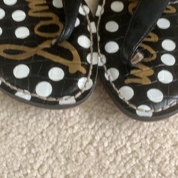 Sam Edelman summer thongs - Picture 2 of 4